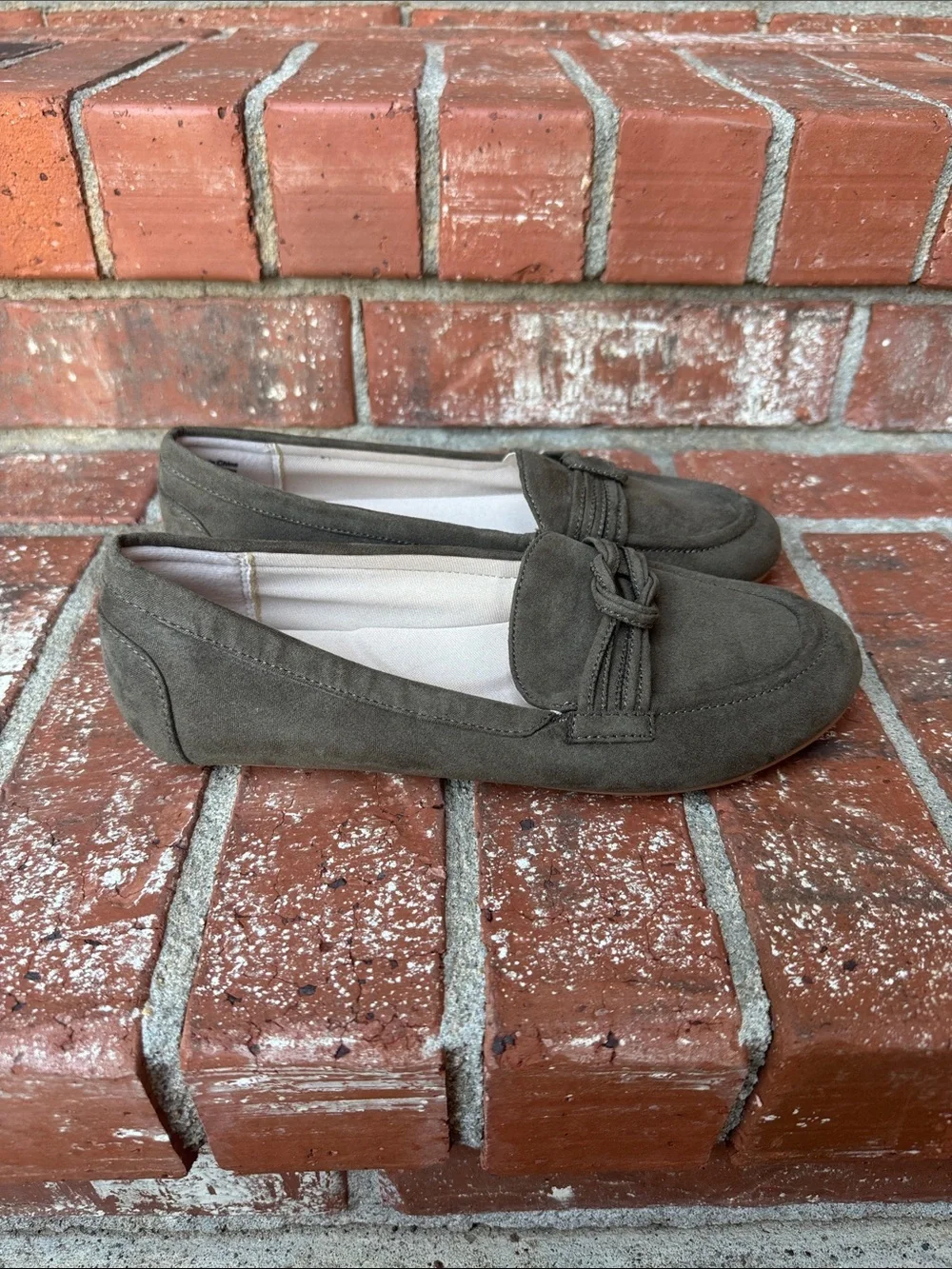 Market & Spruce Olive Green Suede Braided Loafer Flats Women's Shoes Size 6